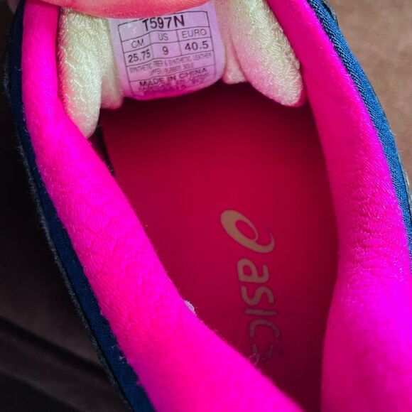 NEW Asics GEL KAYANO 22 Navy Blue Pink 9 Medium US 40.5 EUR 6.5 UK - Picture 9 of 9